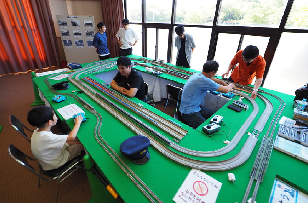 でんしゃらんど